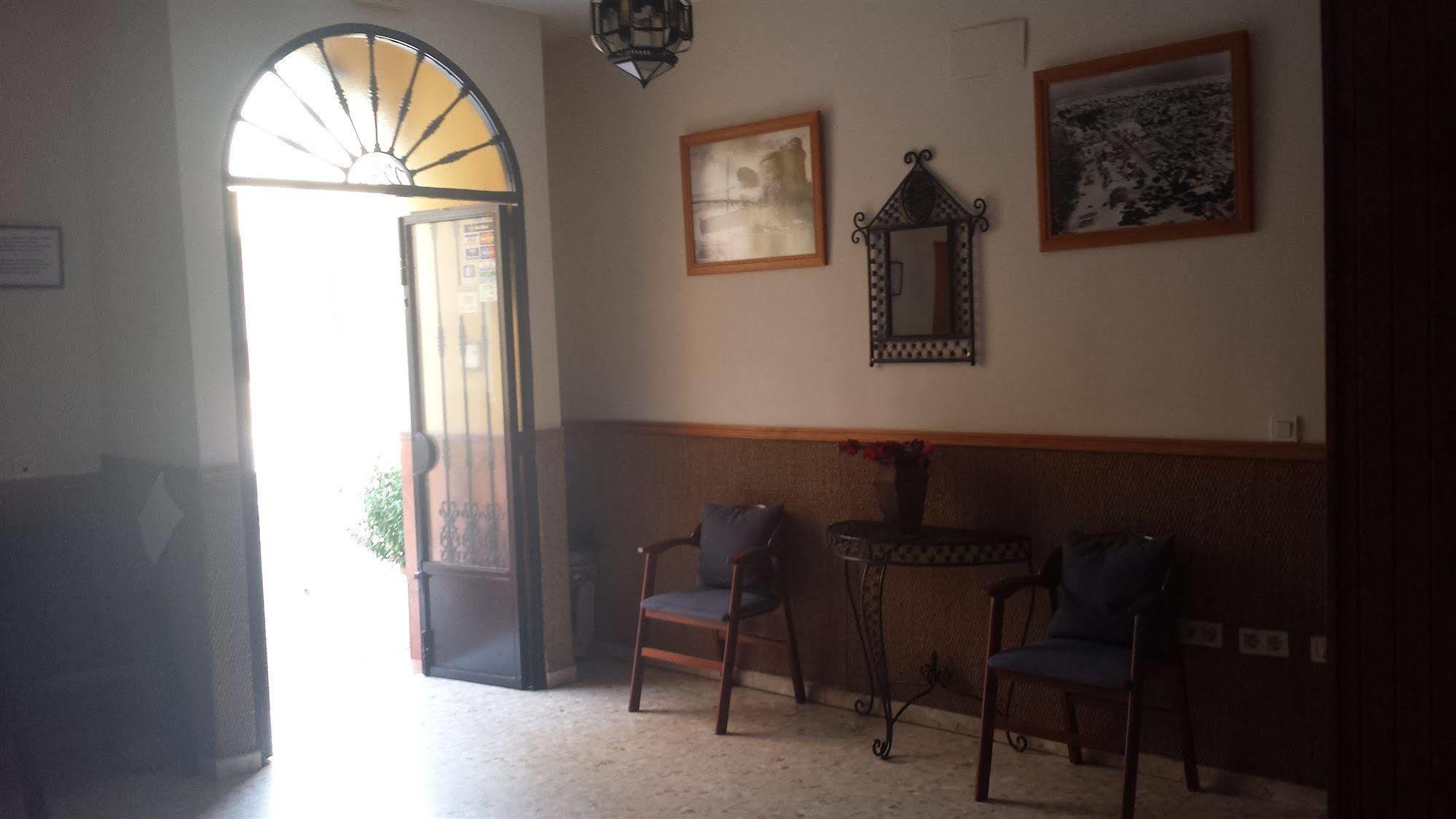Hostal Patio Andaluz プンタ・ウンブリア エクステリア 写真